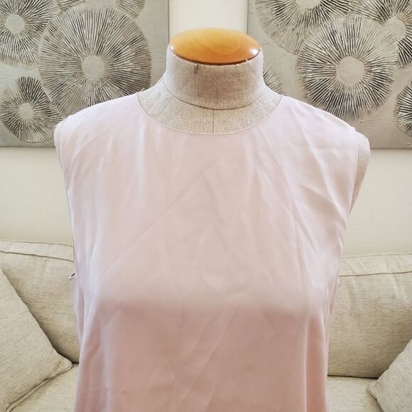 Theory Sleeveless Silk Stretch Top - Picture 3 of 11